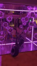 Video real de Cabina Espejada