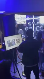 Demostración real de cómo escanear el QR para recibir una foto de Cabina